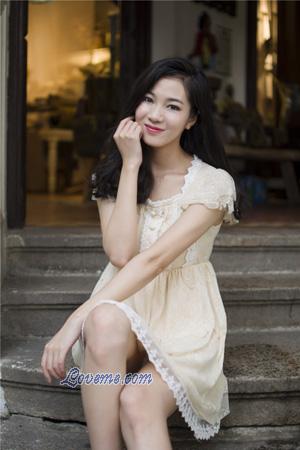 158360 - Youxia Age: 32 - China