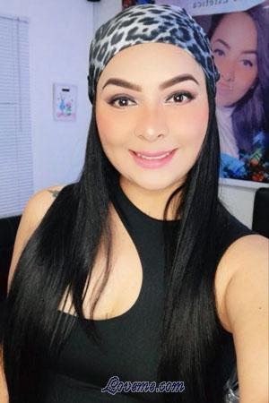 201729 - Sandra Age: 32 - Colombia