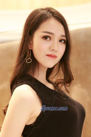 216174 - Clara Age: 28 - China