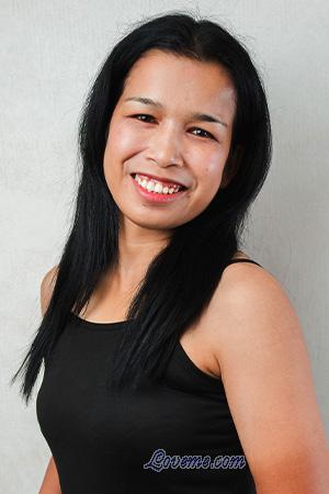 216735 - Piyanuch (Kate) Age: 31 - Thailand