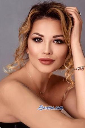 216868 - Alina Age: 34 - Ukraine